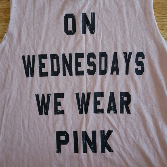 Mean Girls On Wednesday We Wear Pink Tank Top L - Picture 5 of 6